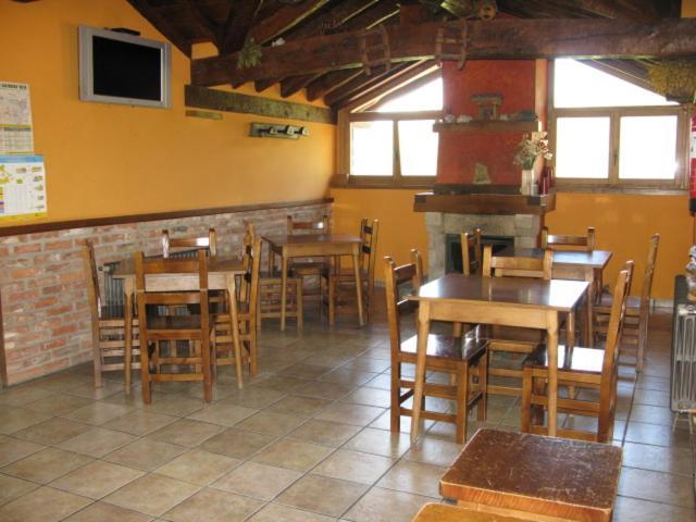 La Posada De Cucayo Dobres Ngoại thất bức ảnh