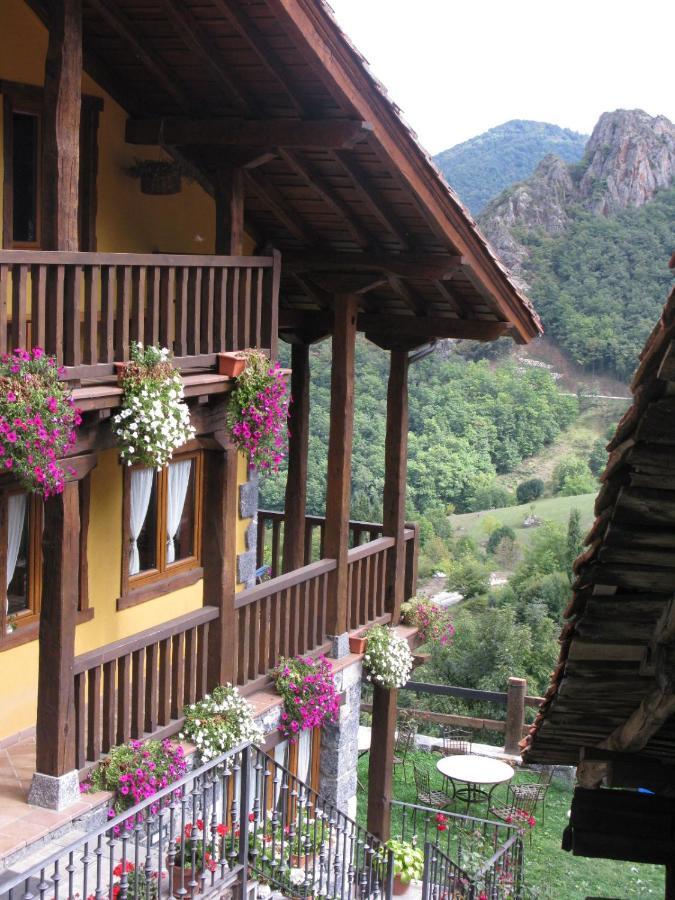 La Posada De Cucayo Dobres Ngoại thất bức ảnh