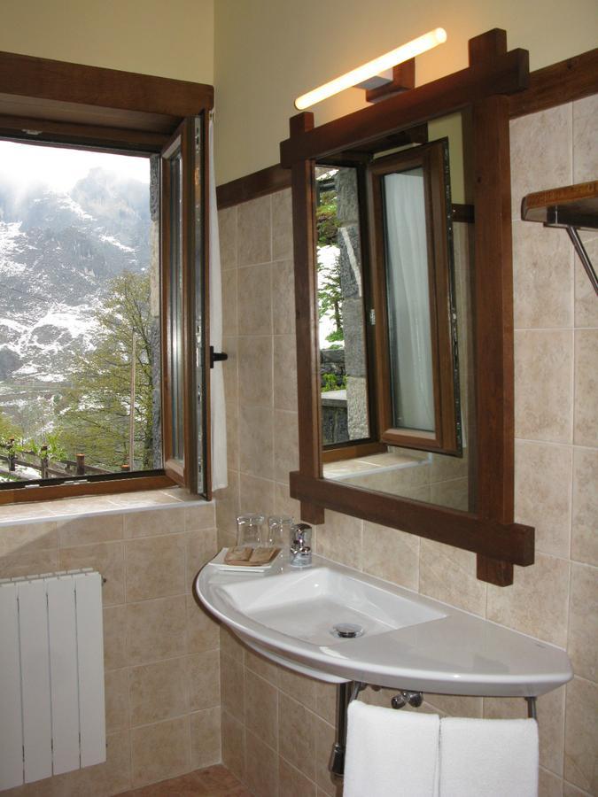 La Posada De Cucayo Dobres Ngoại thất bức ảnh