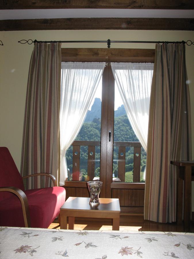 La Posada De Cucayo Dobres Ngoại thất bức ảnh